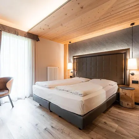 Garni Letizia Frühstückspension Campitello di Fassa